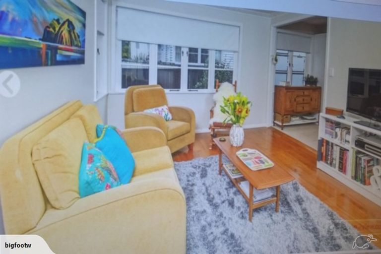 Photo of property in 198 Lake Road, Belmont, Auckland, 0622