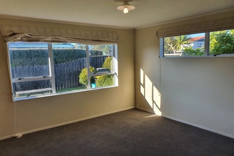 Photo of property in 159 Mark Avenue, Grenada Village, Wellington, 6037