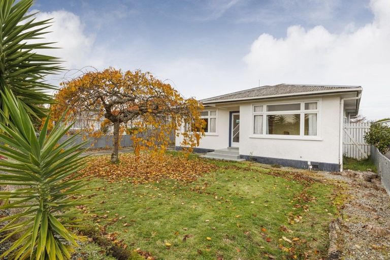 Photo of property in 7 Hobson Place, Takaro, Palmerston North, 4412