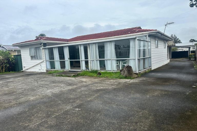 Photo of property in 136 Mahia Road, Wattle Downs, Auckland, 2103
