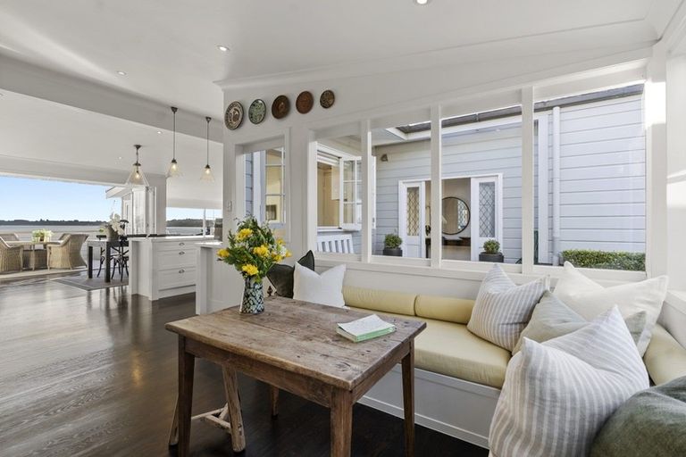 Photo of property in 1/14 Pine Ridge Terrace, Hauraki, Auckland, 0622