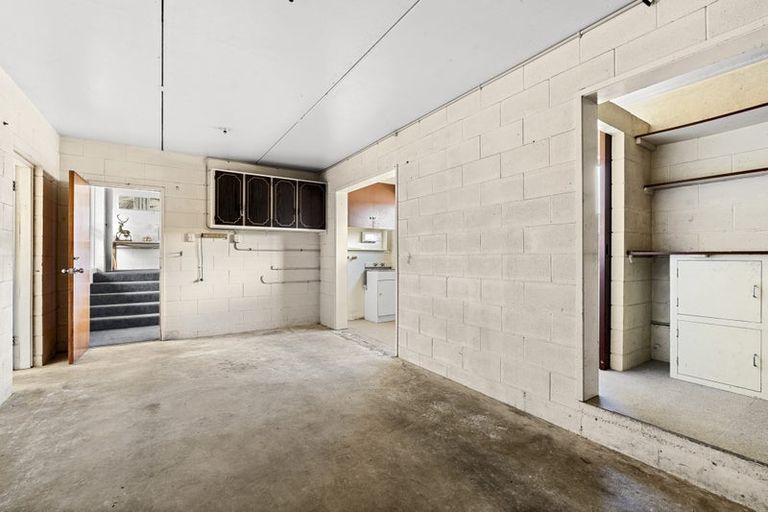 Photo of property in 3 Park Lane, Waitara, 4320