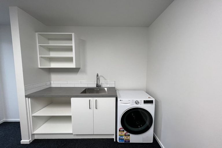 Photo of property in 2/129 Tancred Street, Linwood, Christchurch, 8062