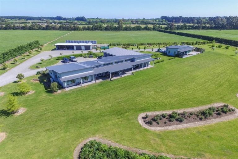 Photo of property in 423 Mount Thomas Road, Fernside, Rangiora, 7471