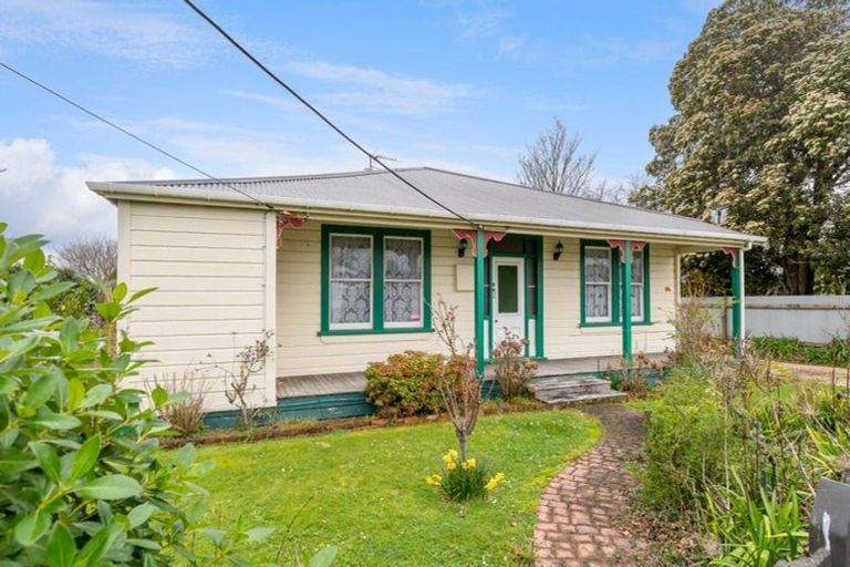 Photo of property in 3 Lett Street, Lansdowne, Masterton, 5810