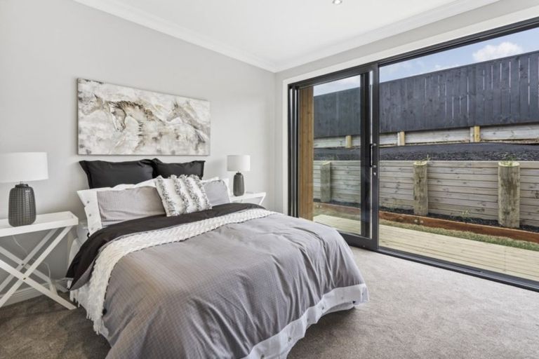 Photo of property in 5 Boutique Way, Orewa, 0931