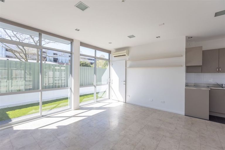 Photo of property in 8a Rotherham Street, Riccarton, Christchurch, 8041