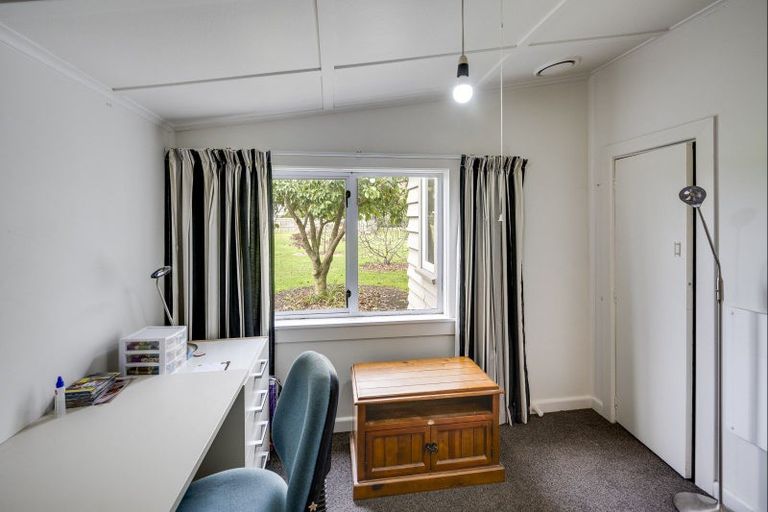 Photo of property in 43 Crosses Road, Havelock North, Hastings, 4172