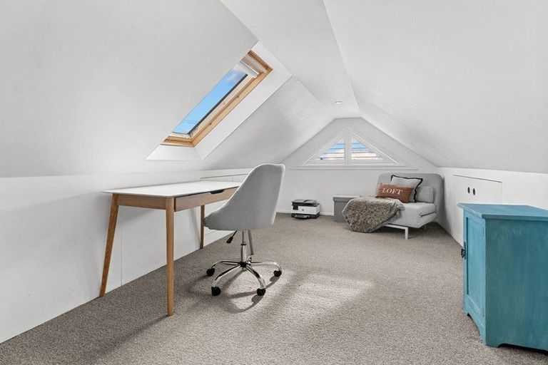 Photo of property in 2/317 Lake Road, Hauraki, Auckland, 0622