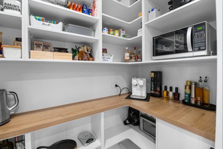 Photo of property in 35a Masefield Drive, Rolleston, 7614