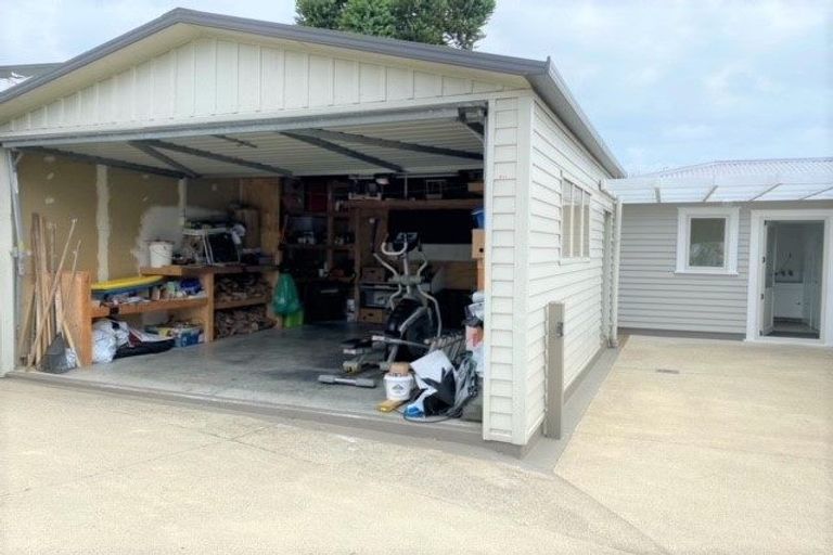 Photo of property in 17a Boucher Avenue, Te Puke, 3119