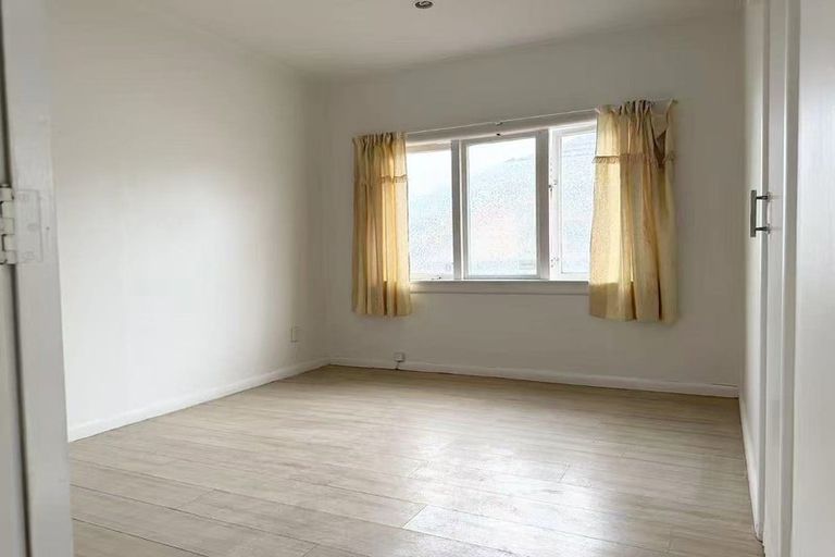 Photo of property in 98 Portage Road, New Lynn, Auckland, 0600