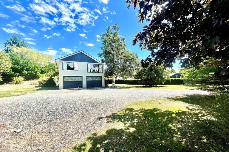 Photo of property in 13 Pioneer Drive, Lake Tekapo, 7999