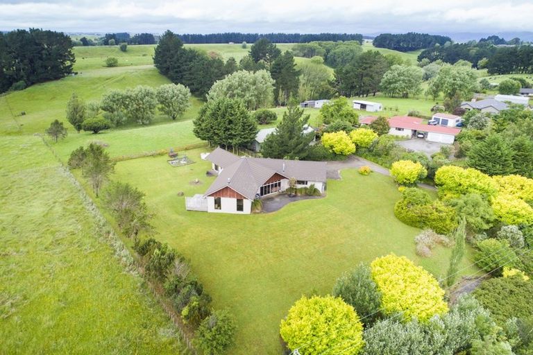 Photo of property in 865 Reid Line East, Bunnythorpe, Palmerston North, 4481