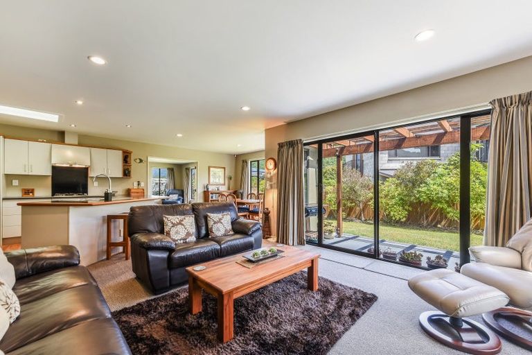 Photo of property in 8 Nautique Place, Waikawa, Picton, 7220