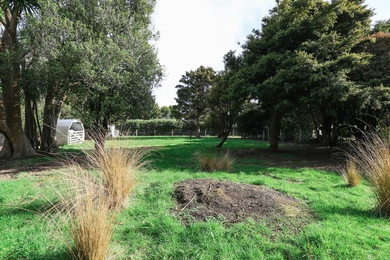 Photo of property in 10 Tui Place, Otatara, Invercargill, 9879