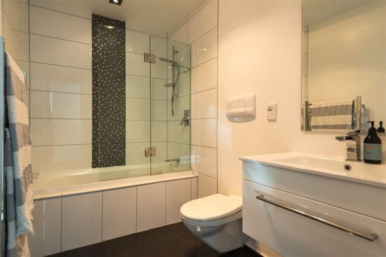 Photo of property in 2 Rapaki Road, Hillsborough, Christchurch, 8022