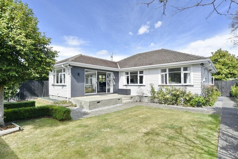 Photo of property in 7 Grimseys Road, Redwood, Christchurch, 8051