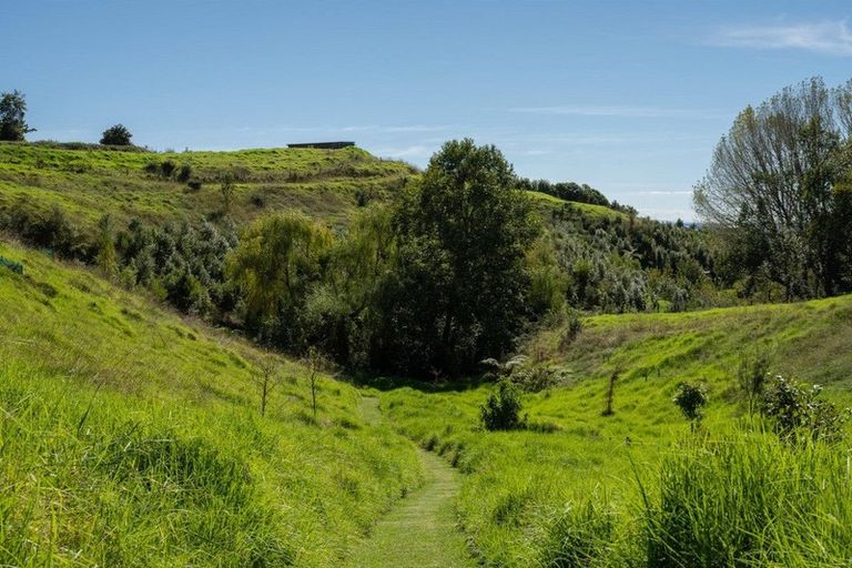 Photo of property in 23 Te Auhi Way, Welcome Bay, Tauranga, 3112