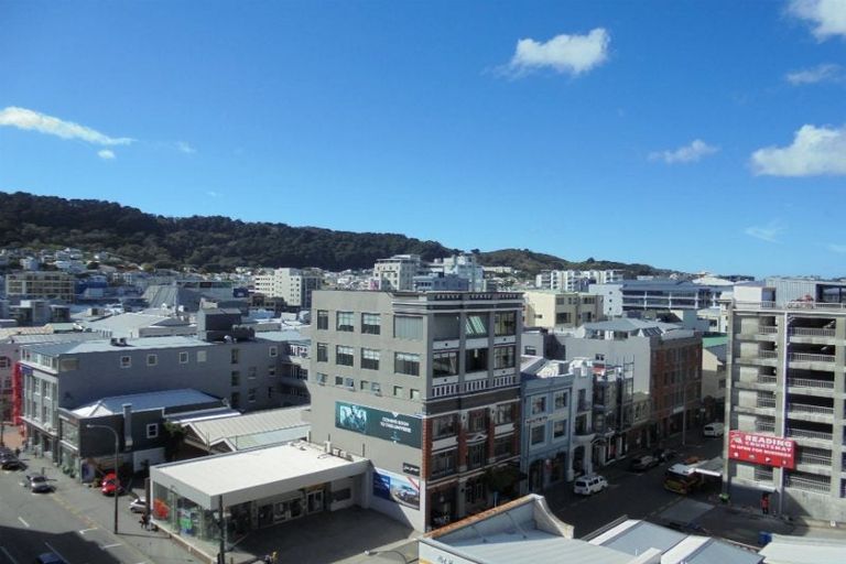 Photo of property in Monument Apartments, 8d/245 Wakefield Street, Te Aro, Wellington, 6011