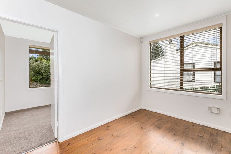 Photo of property in 54 Piko Street, Titahi Bay, Porirua, 5022
