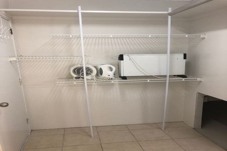 Photo of property in 7a Oban Road, Browns Bay, Auckland, 0630