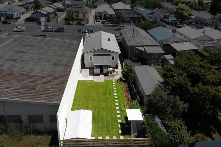 Photo of property in 122 Wellesley Road, Napier South, Napier, 4110