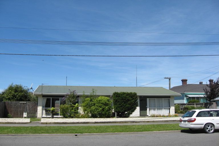 Photo of property in 1/120 Champion Street, Edgeware, Christchurch, 8013