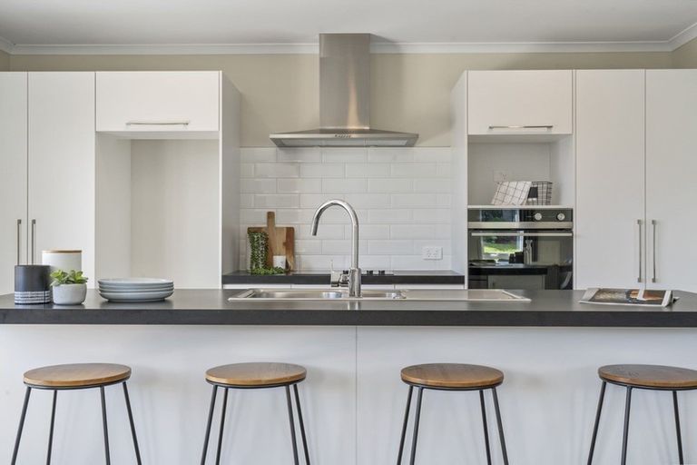 Photo of property in 172 Waikite Road, Welcome Bay, Tauranga, 3175