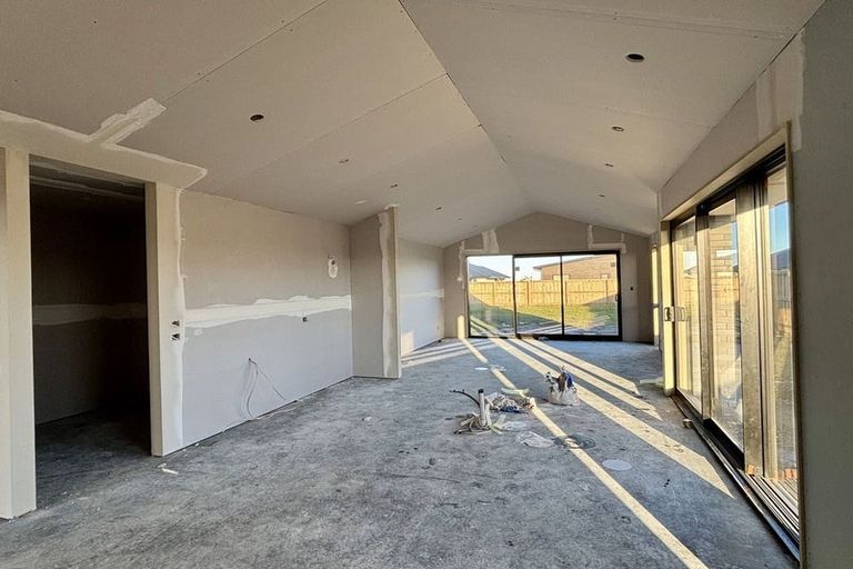 Photo of property in 16 Kite Street, Rolleston, 7614