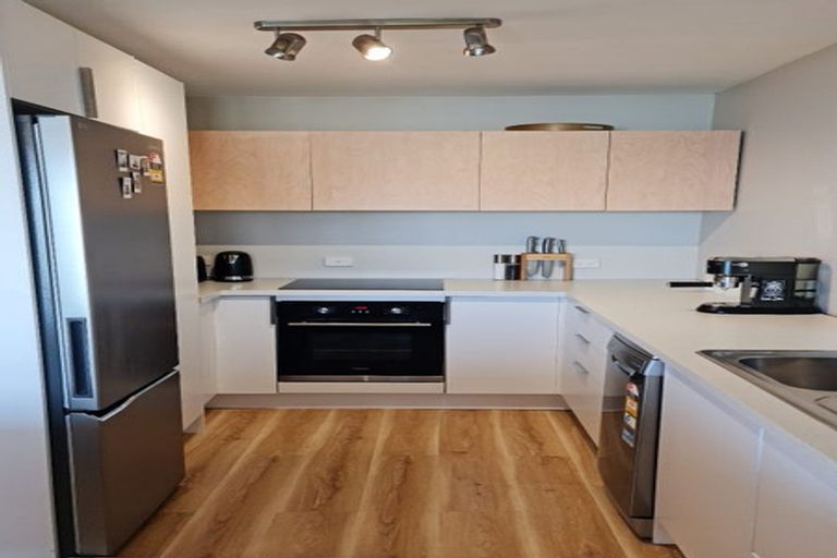 Photo of property in 2 Hornsey Road, Melrose, Wellington, 6023