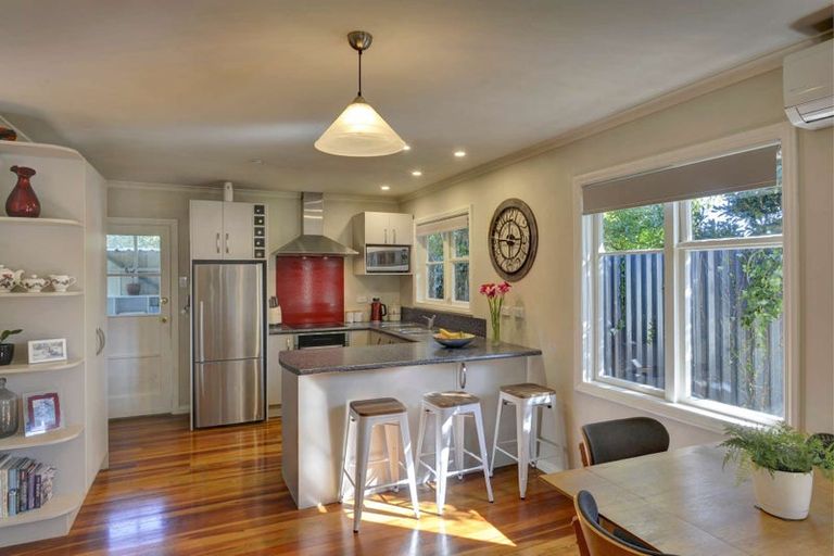 Photo of property in 41 Costley Street, Carterton, 5713