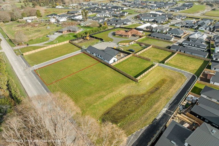 Photo of property in 37 Hawkins Road, Marshland, Christchurch, 8051