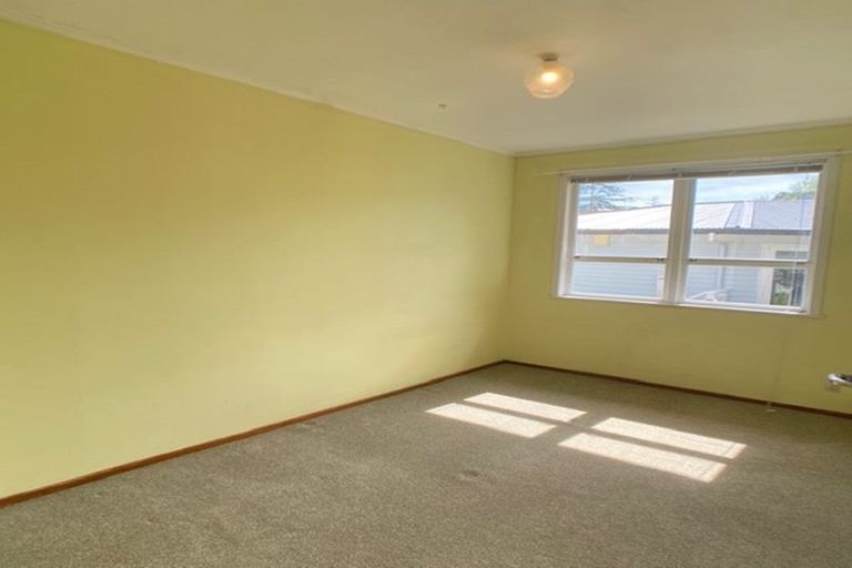 Photo of property in 79 Monarch Avenue, Hillcrest, Auckland, 0627