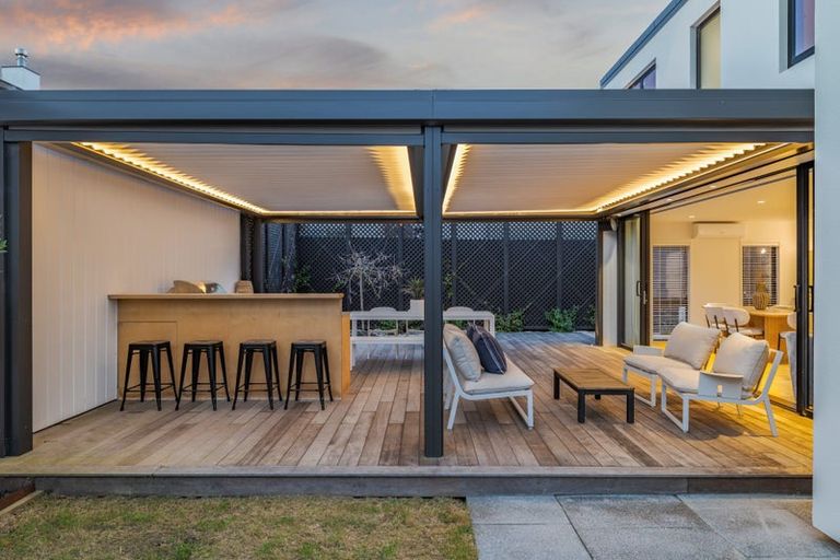 Photo of property in 88a Merivale Lane, Merivale, Christchurch, 8014