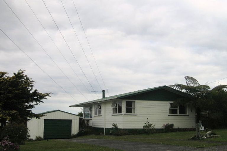 Photo of property in 72 Mallard Drive, Selwyn Heights, Rotorua, 3015