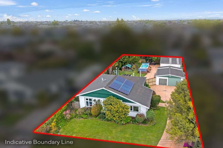 Photo of property in 15 Cleveland Street, Edgeware, Christchurch, 8013