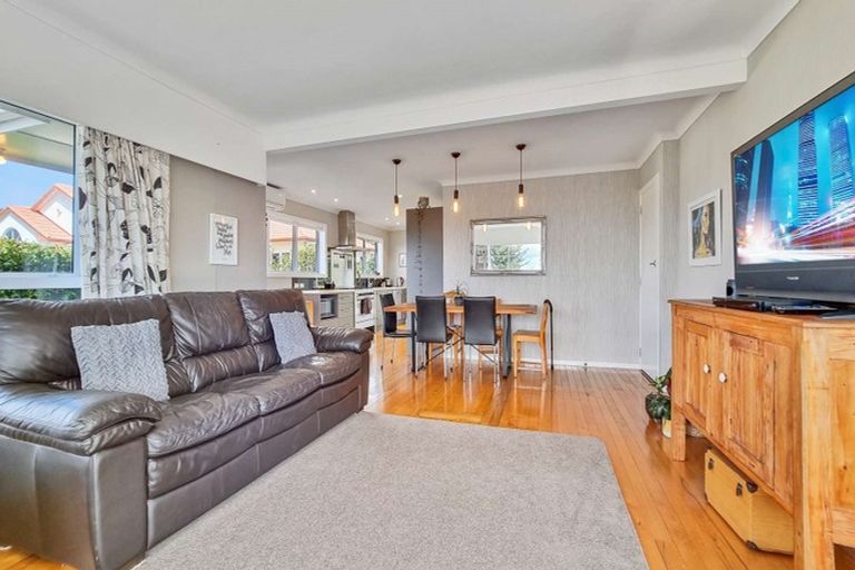 Photo of property in 22 Matipo Avenue, Pomare, Rotorua, 3015