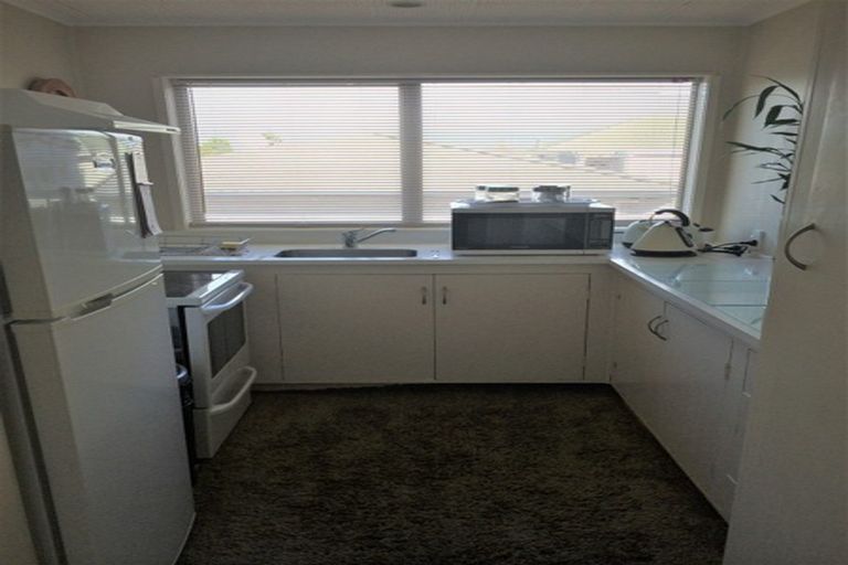 Photo of property in 72 Ridge Road, Howick, Auckland, 2014