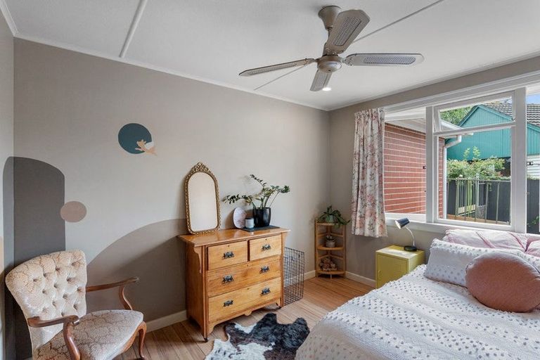 Photo of property in 4 Doreen Street, Aranui, Christchurch, 8061