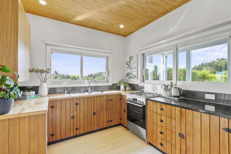 Photo of property in 828 Dover Road, Okato, New Plymouth, 4374