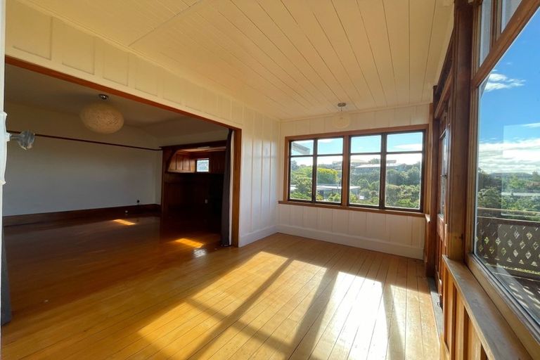 Photo of property in 62 Hackthorne Road, Cashmere, Christchurch, 8022