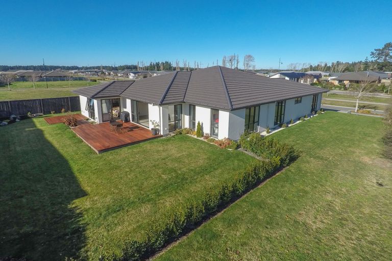 Photo of property in 68 Tutaipatu Avenue, Pegasus, 7612