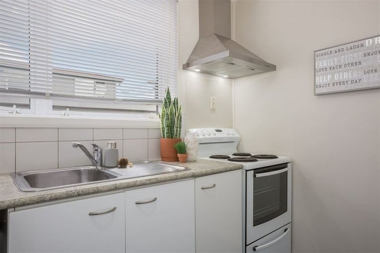 Photo of property in 5/15 Mudie Street, Alicetown, Lower Hutt, 5010