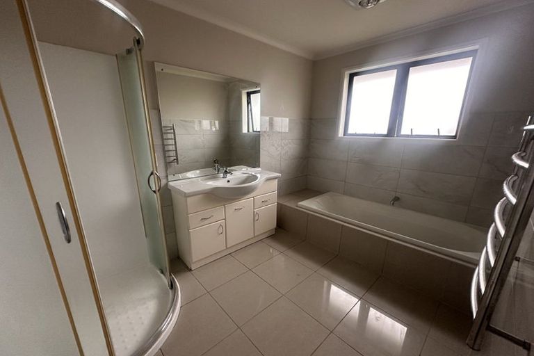 Photo of property in 27 Hildreth Street, Trentham, Upper Hutt, 5018