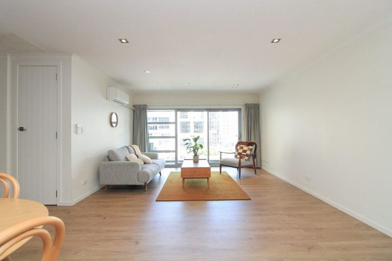 Photo of property in Bellagio Apartments, 4e/39 Taranaki Street, Te Aro, Wellington, 6011