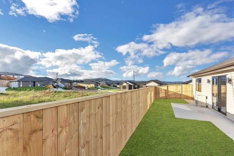 Photo of property in 23 Glenaray Crescent, Wanaka, 9305