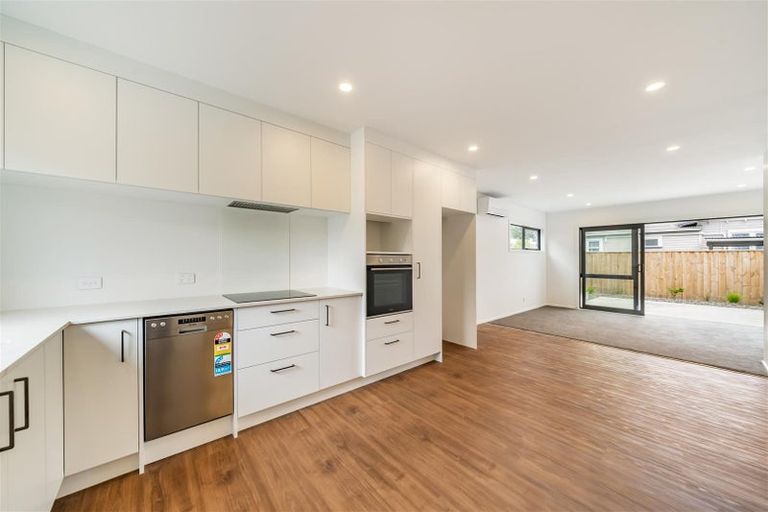 Photo of property in 3/104 Martin Street, Wallaceville, Upper Hutt, 5018