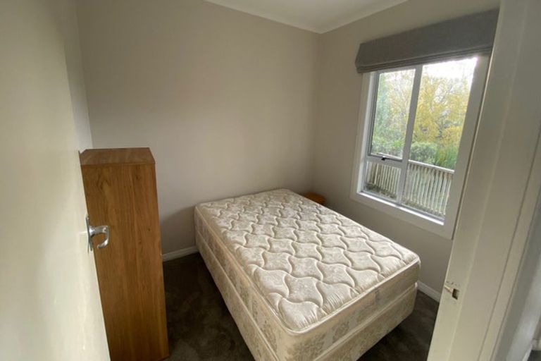 Photo of property in 14 West Road, Northland, Wellington, 6012