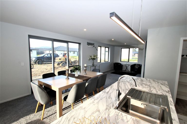 Photo of property in 6 Aviation Lane, Mosgiel, 9024